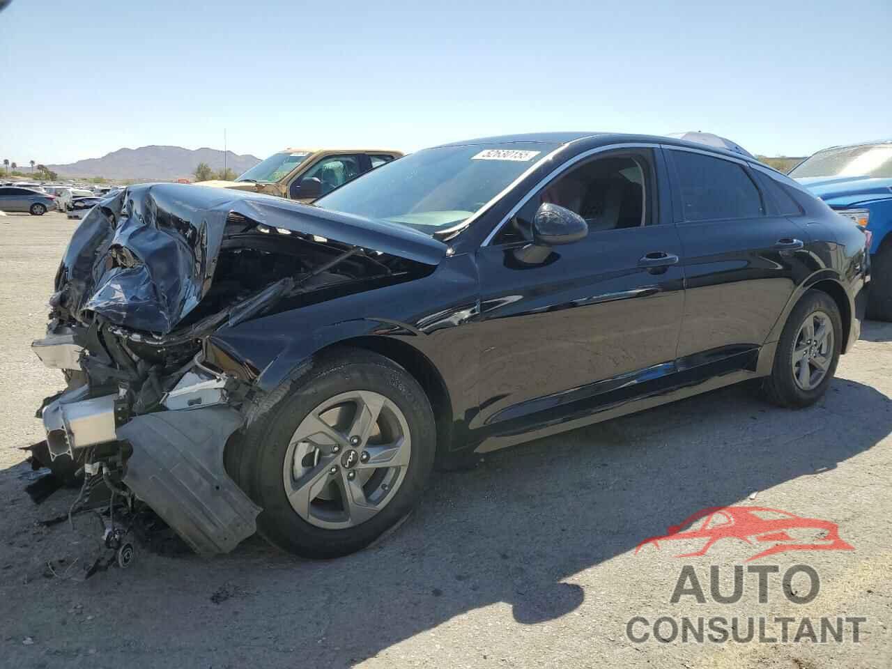 KIA K5 2023 - 5XXG14J21PG201126