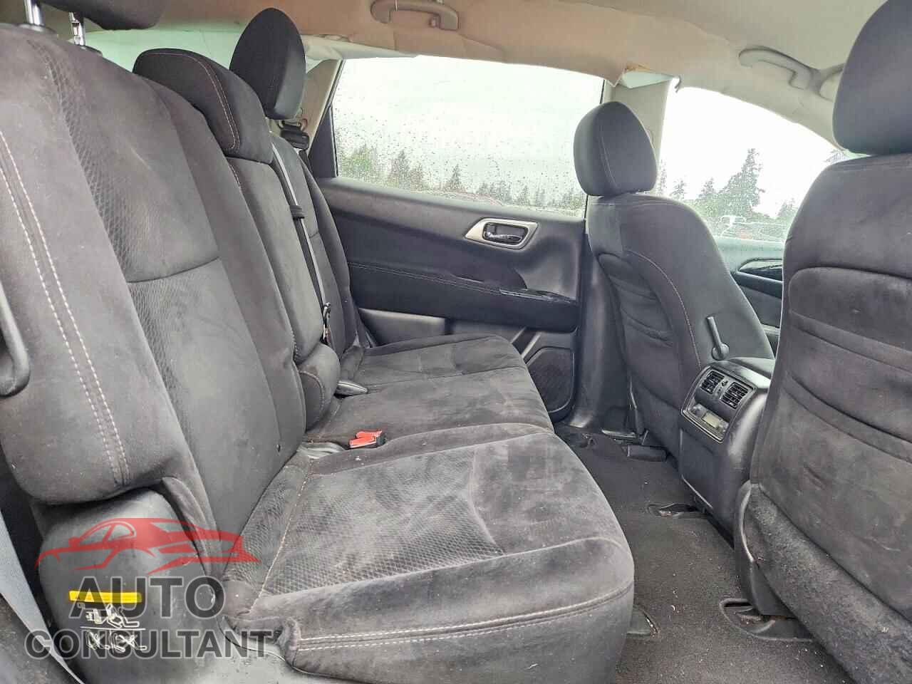 NISSAN PATHFINDER 2013 - 5N1AR2MM6DC667478