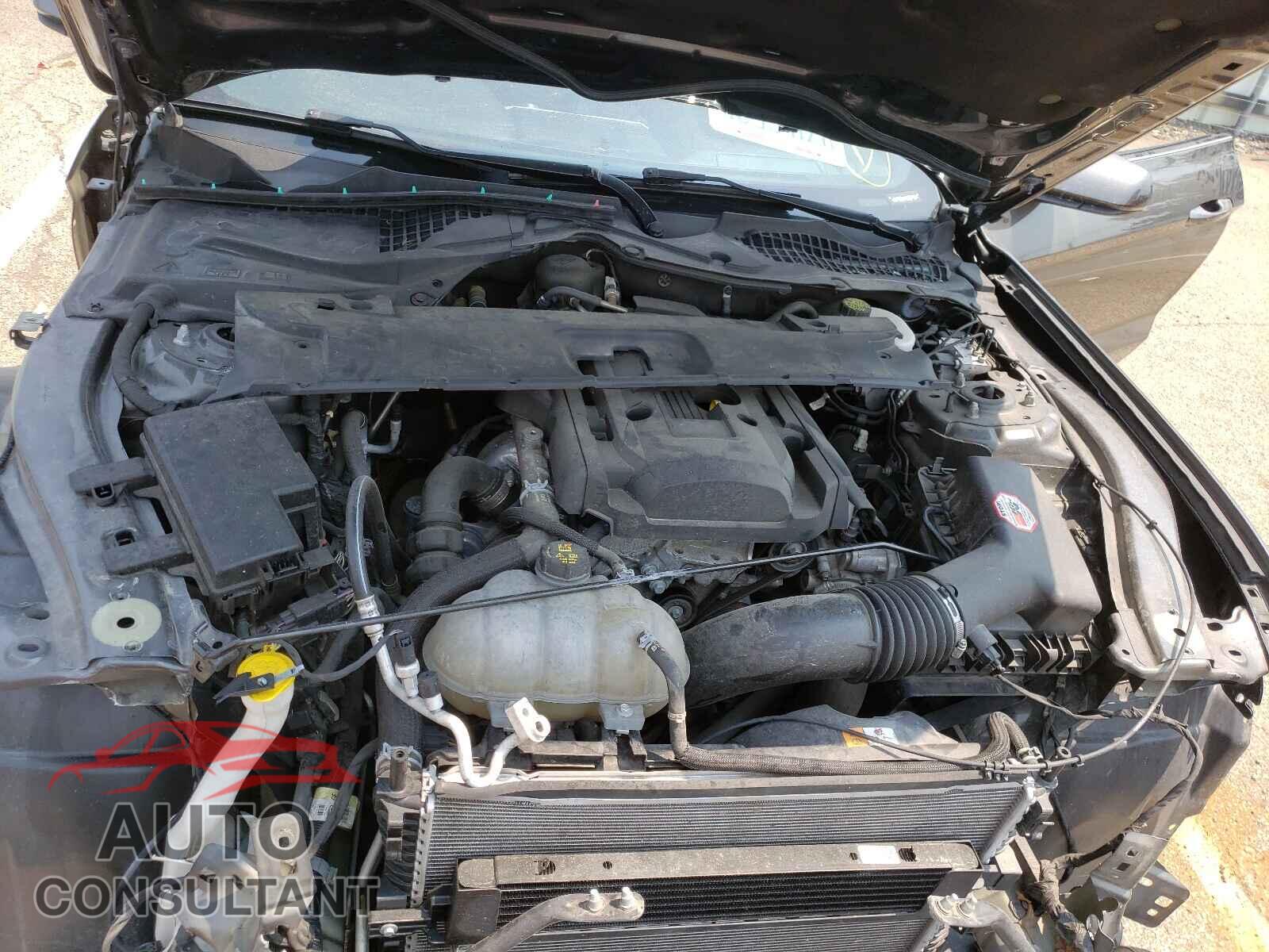 FORD MUSTANG 2017 - 1FA6P8TH3H5215141