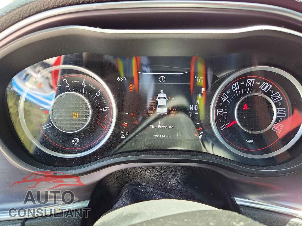 DODGE CHALLENGER 2015 - 2C3CDZAG6FH855182