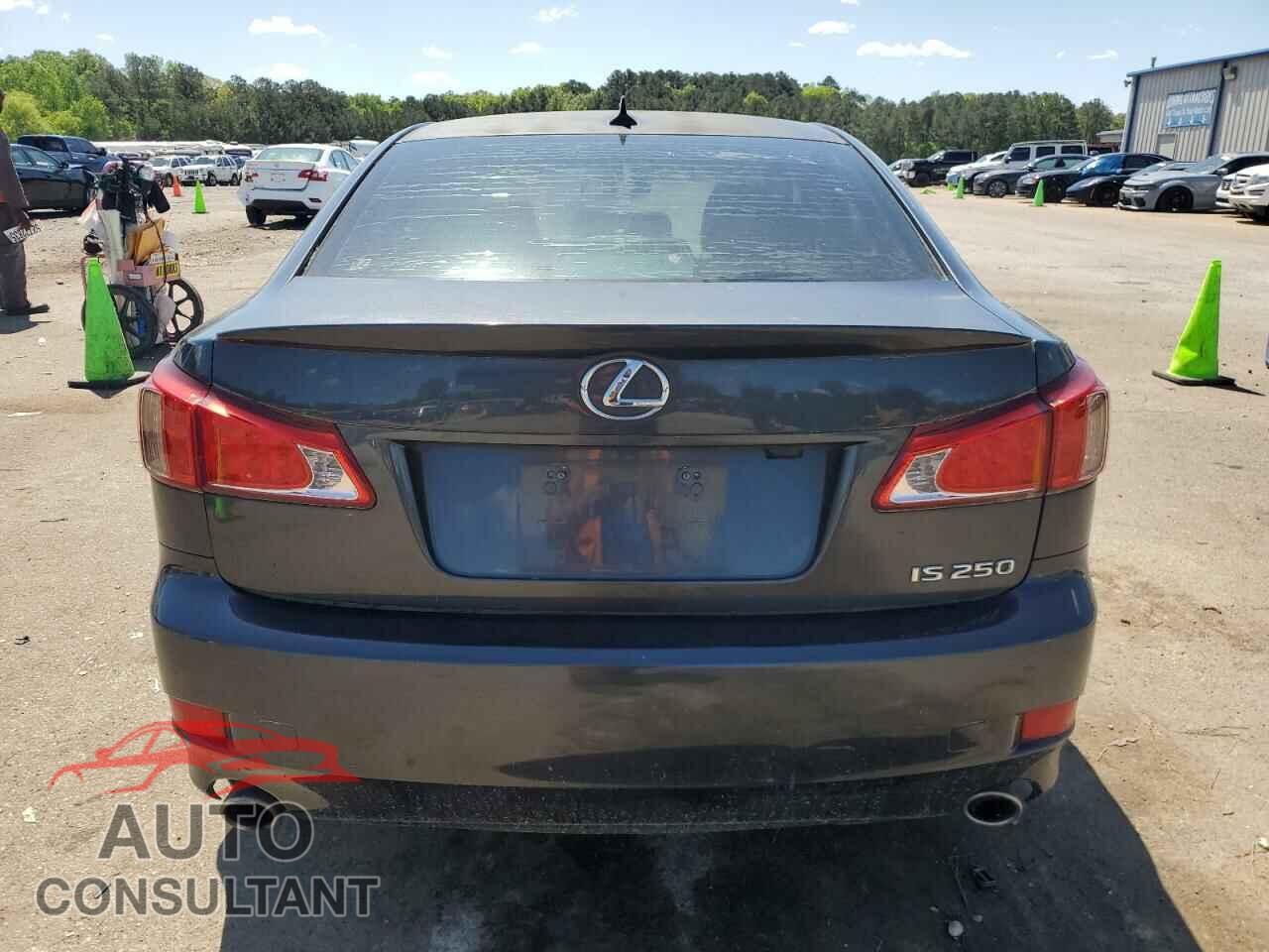 LEXUS IS 2011 - JTHBF5C29B5134639
