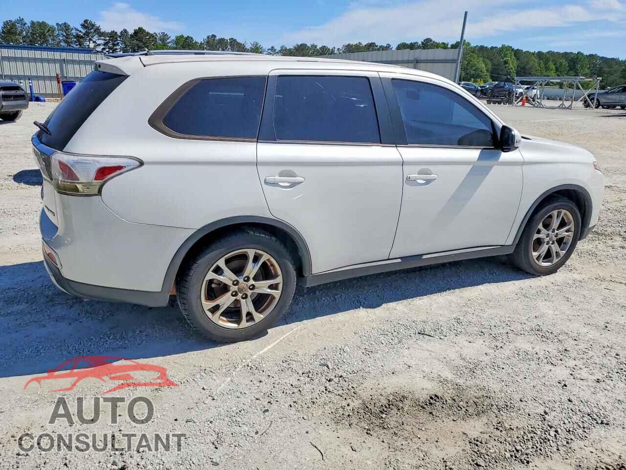 MITSUBISHI OUTLANDER 2015 - JA4AD3A35FZ011058