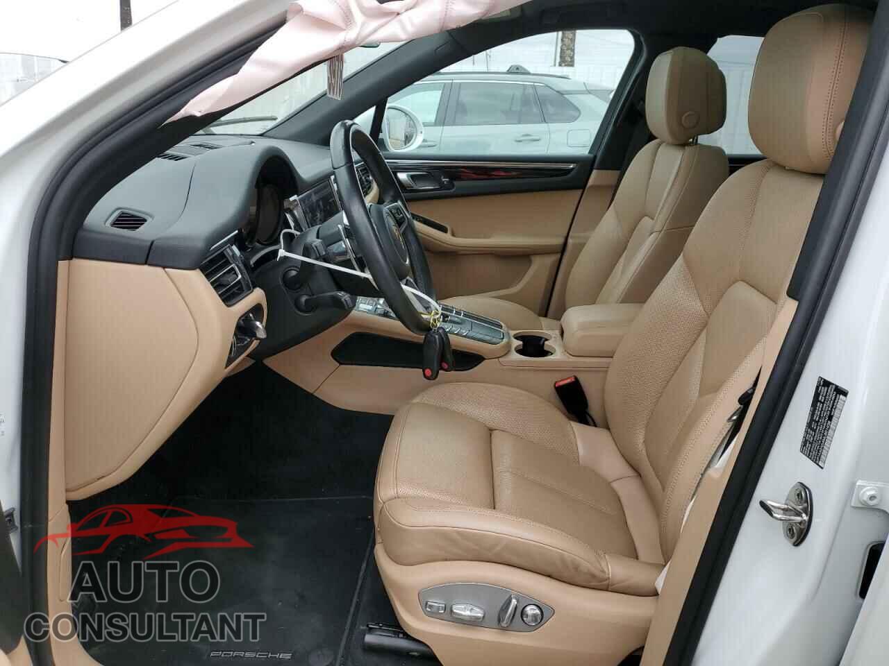 PORSCHE MACAN 2021 - WP1AA2A54MLB01438