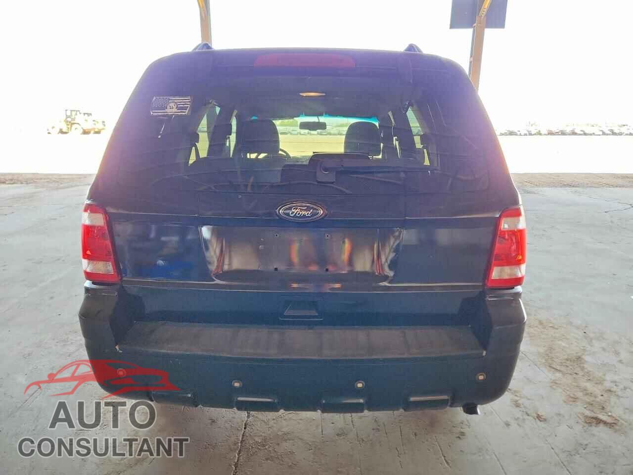 FORD ESCAPE 2010 - 1FMCU0DG7AKD40353