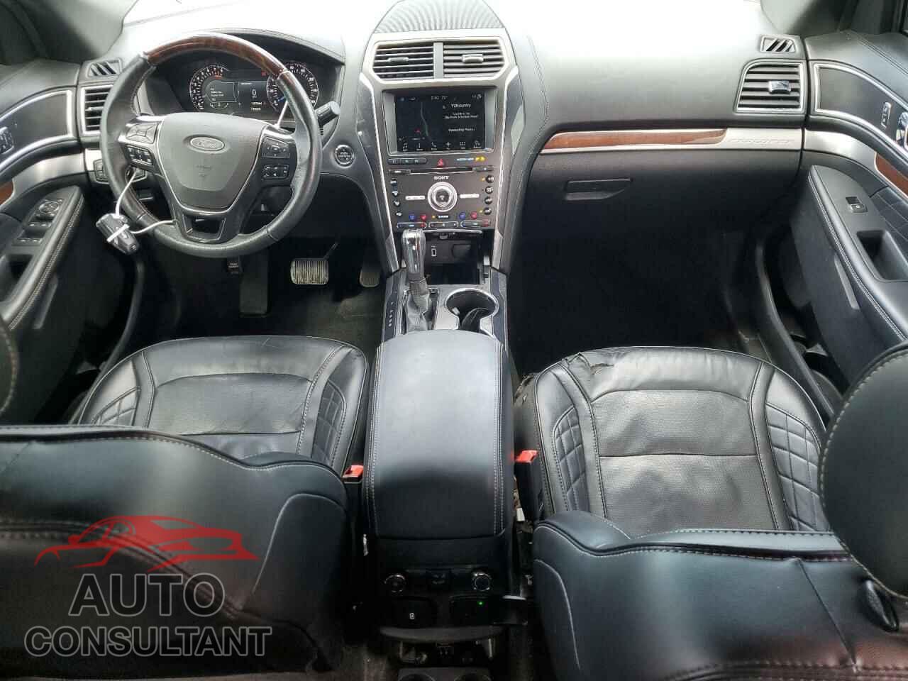 FORD EXPLORER 2017 - 1FM5K8HTXHGD78385