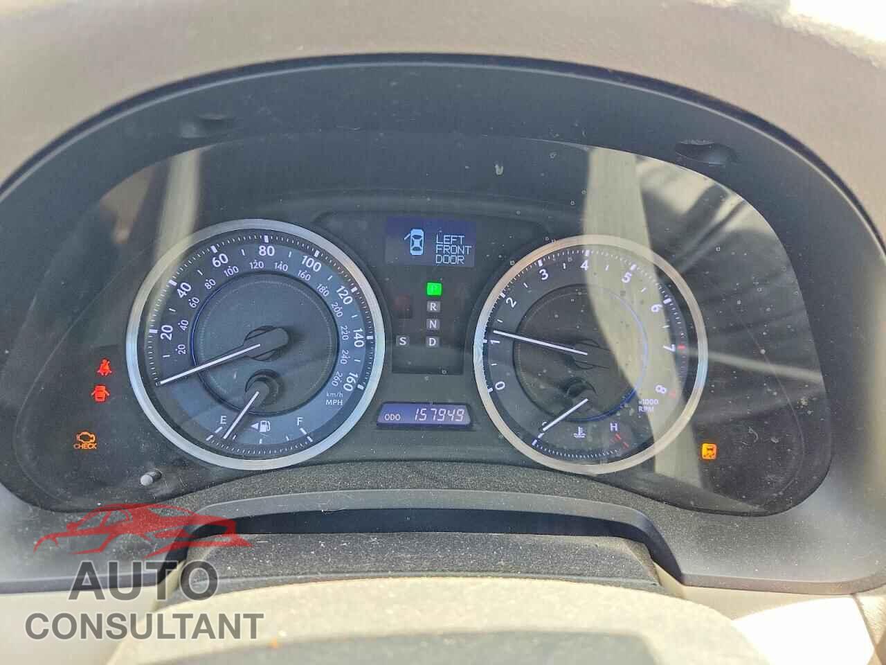LEXUS IS 2011 - JTHCF5C22B5049677