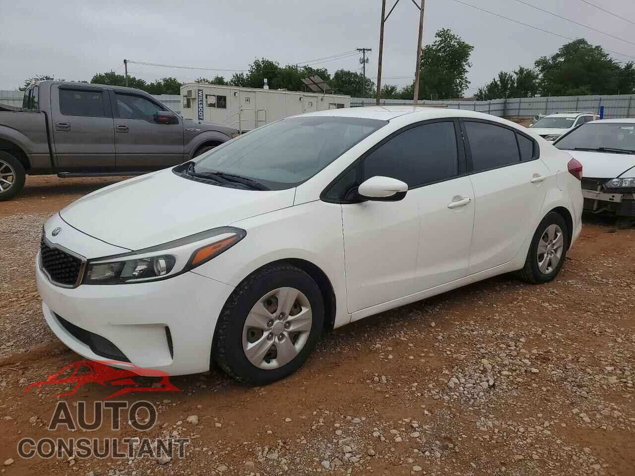 KIA FORTE 2017 - 3KPFK4A77HE077331