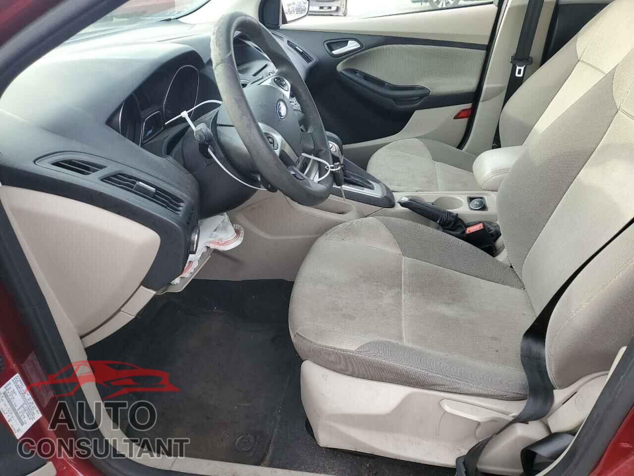 FORD FOCUS 2014 - 1FADP3K29EL317204