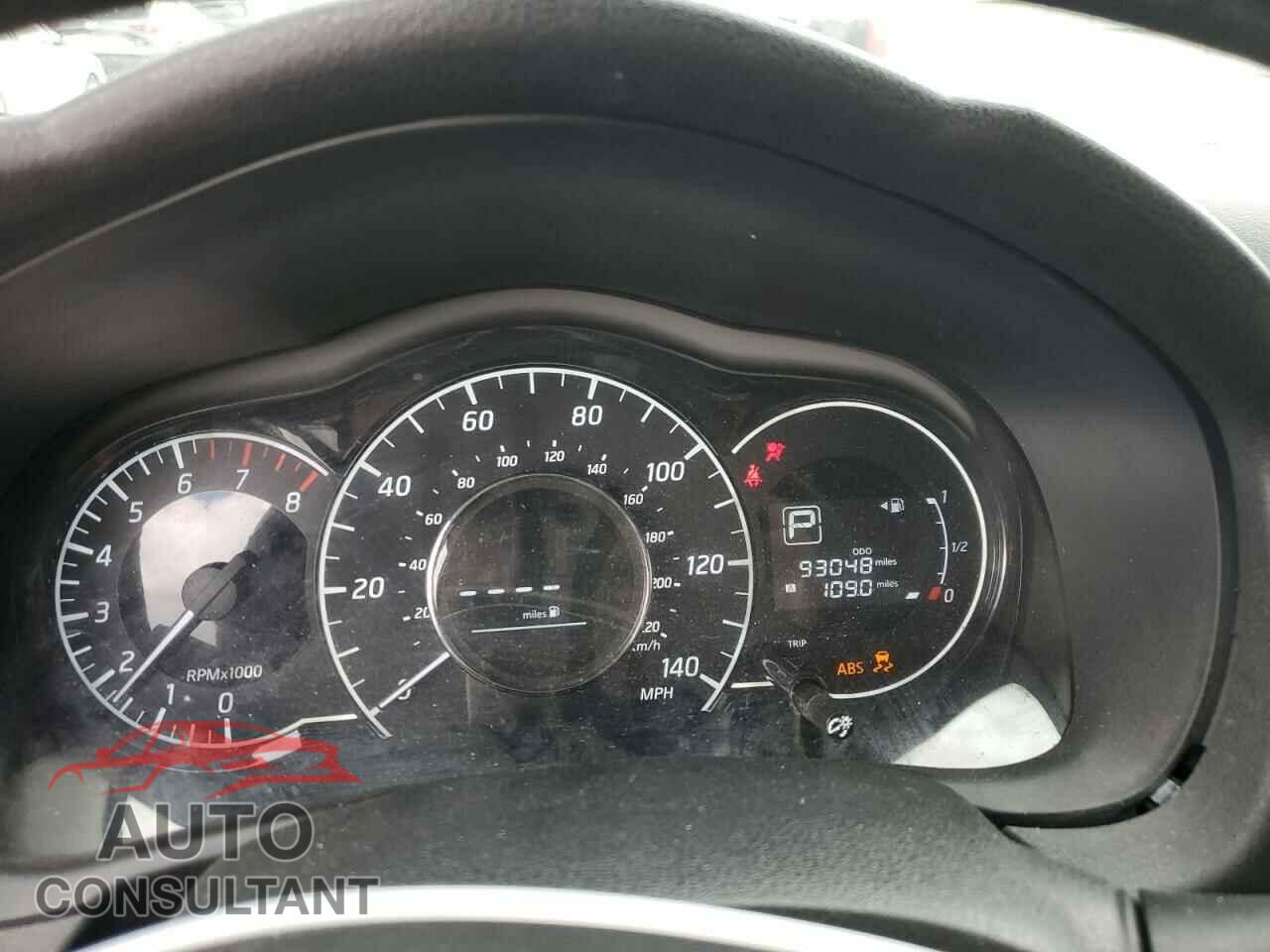 NISSAN VERSA 2017 - 3N1CE2CP5HL361163