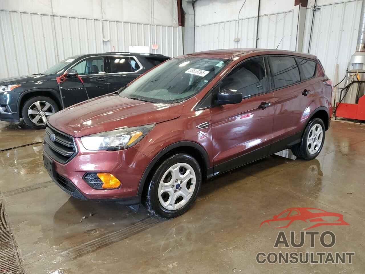 FORD ESCAPE 2018 - 1FMCU0F72JUB06591