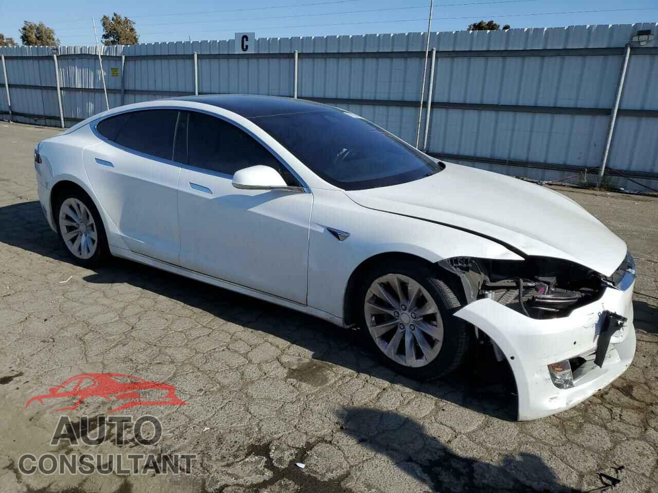 TESLA MODEL S 2018 - 5YJSA1E24JF281812