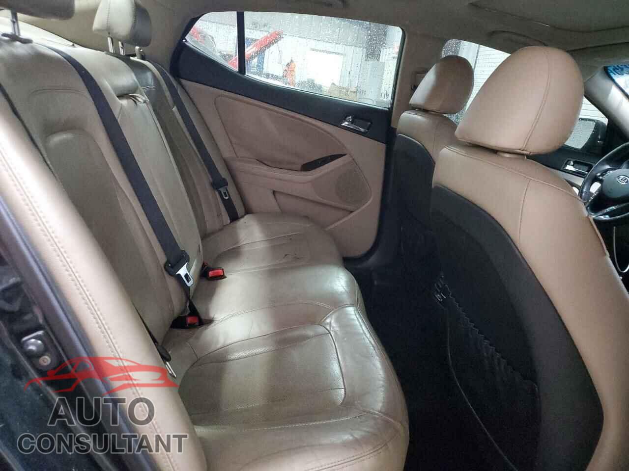 KIA OPTIMA 2011 - KNAGN4A65B5165071