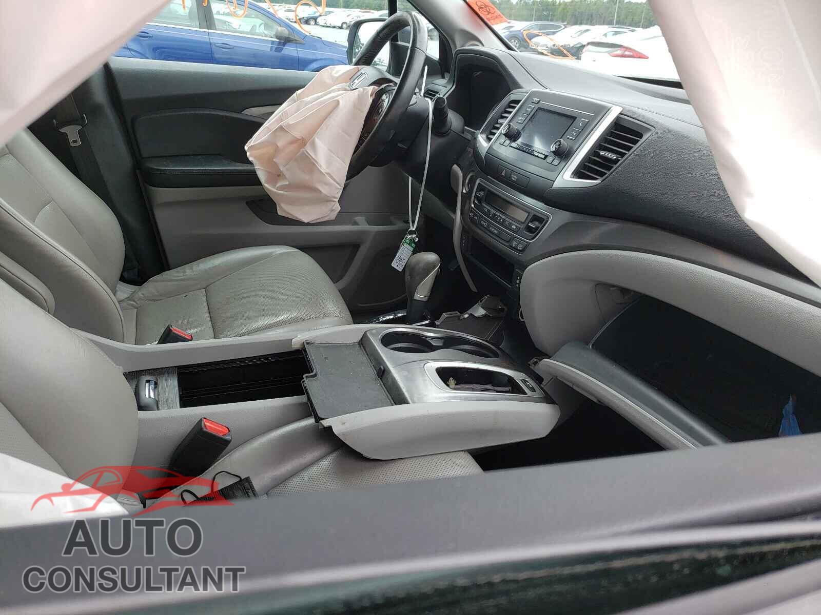 HONDA RIDGELINE 2017 - 5FPYK3F50HB006581