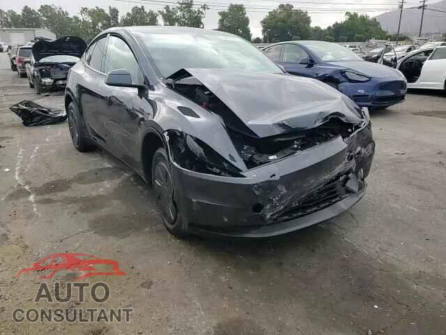 TESLA MODEL Y 2026 - 7SAYGDED8TA601082