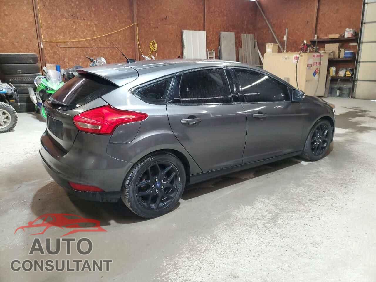 FORD FOCUS 2016 - 1FADP3K21GL329785