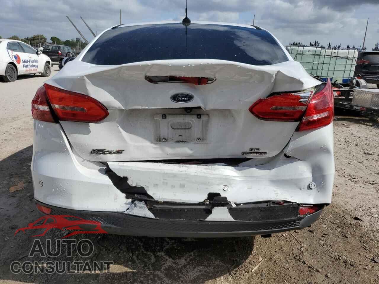 FORD FOCUS 2016 - 1FADP3F28GL367914