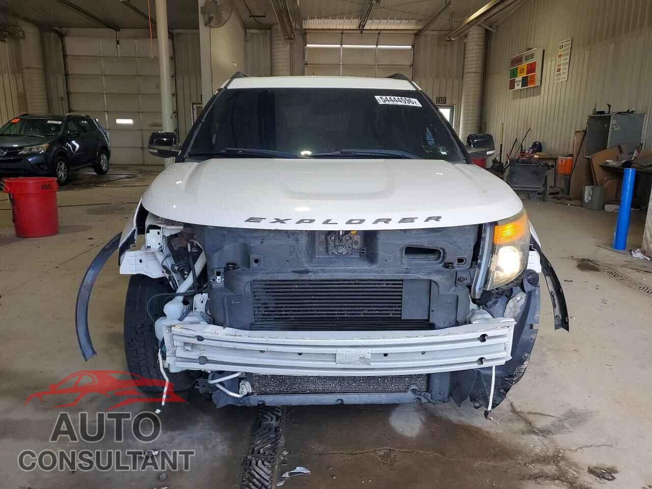 FORD EXPLORER 2015 - 1FM5K8GT7FGB15544