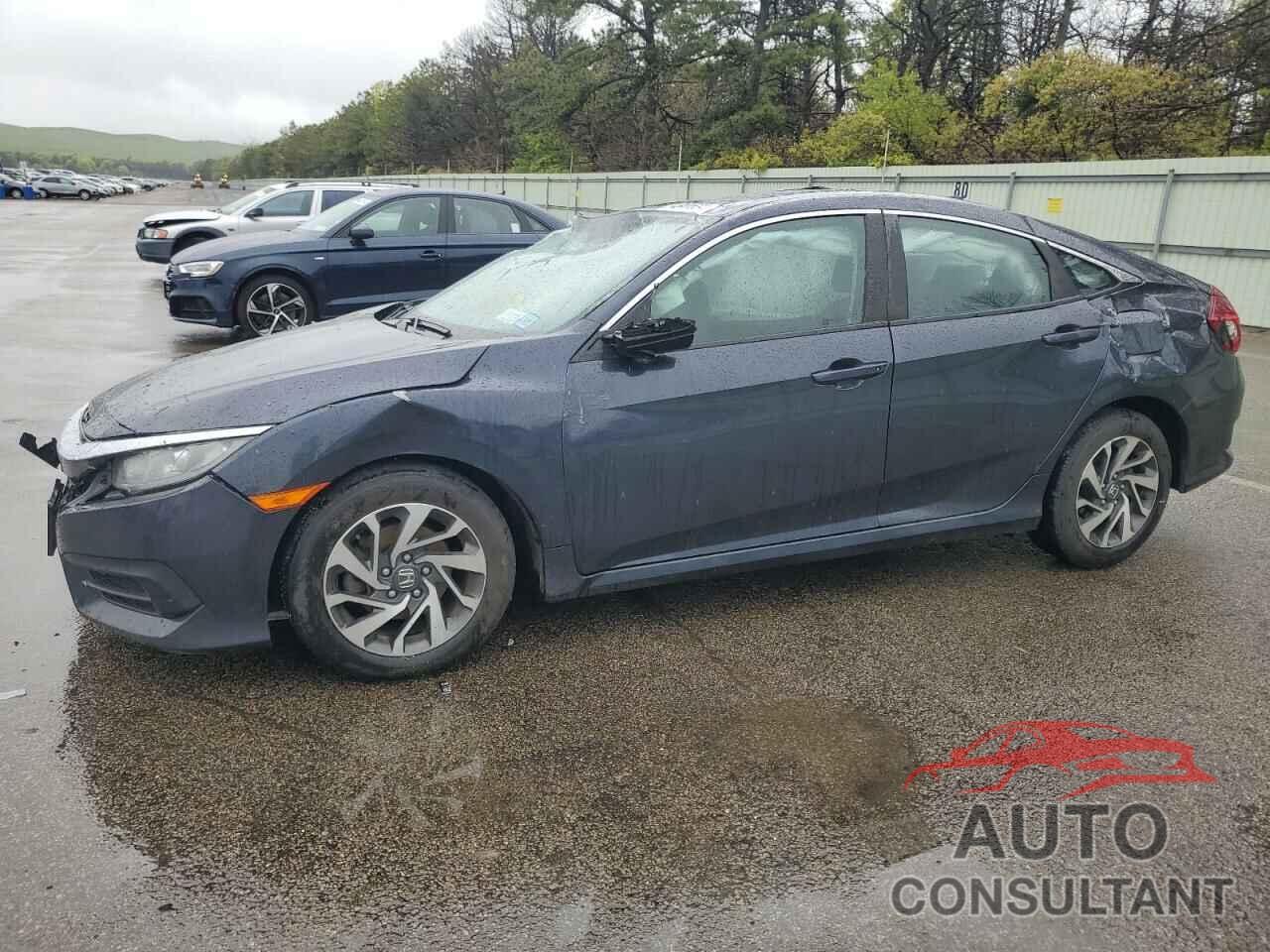 HONDA CIVIC 2018 - 2HGFC2F78JH522617