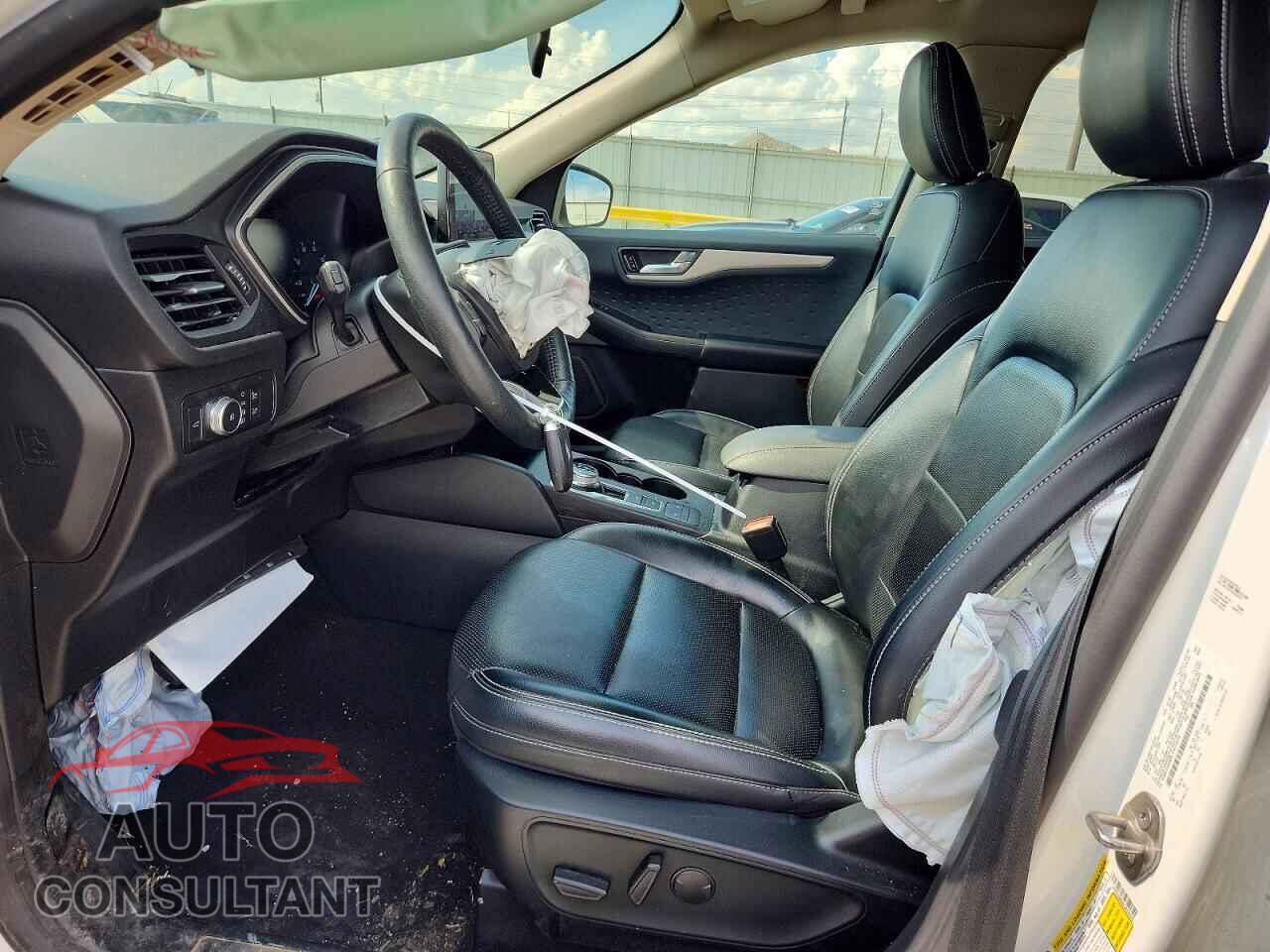 FORD ESCAPE 2020 - 1FMCU0H68LUA74978