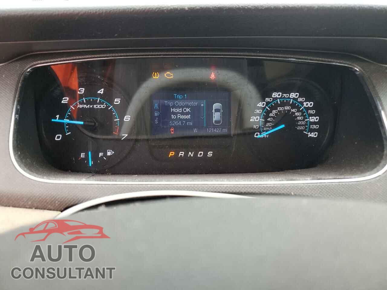FORD TAURUS 2015 - 1FAHP2D82FG152037