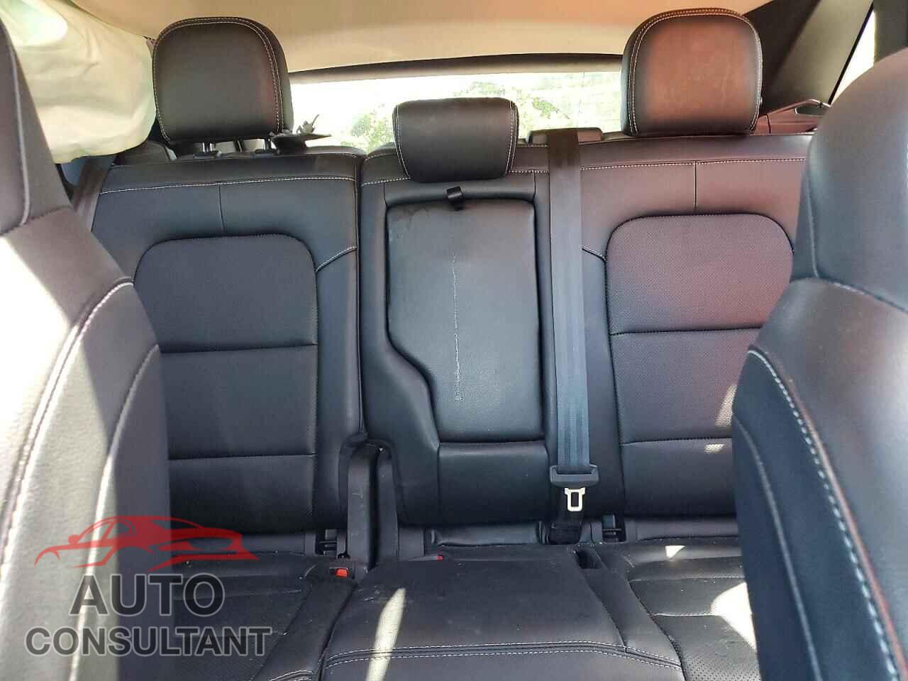 FORD ESCAPE 2020 - 1FMCU0H69LUA33159