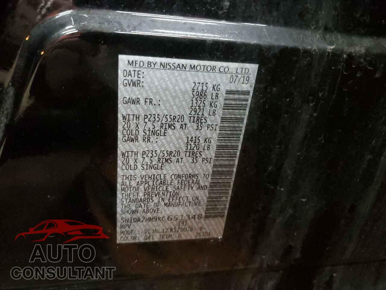 NISSAN PATHFINDER 2019 - 5N1DR2MM9KC651348