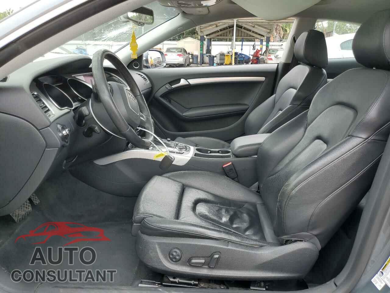 AUDI A5 2012 - WAULFAFR9CA004003