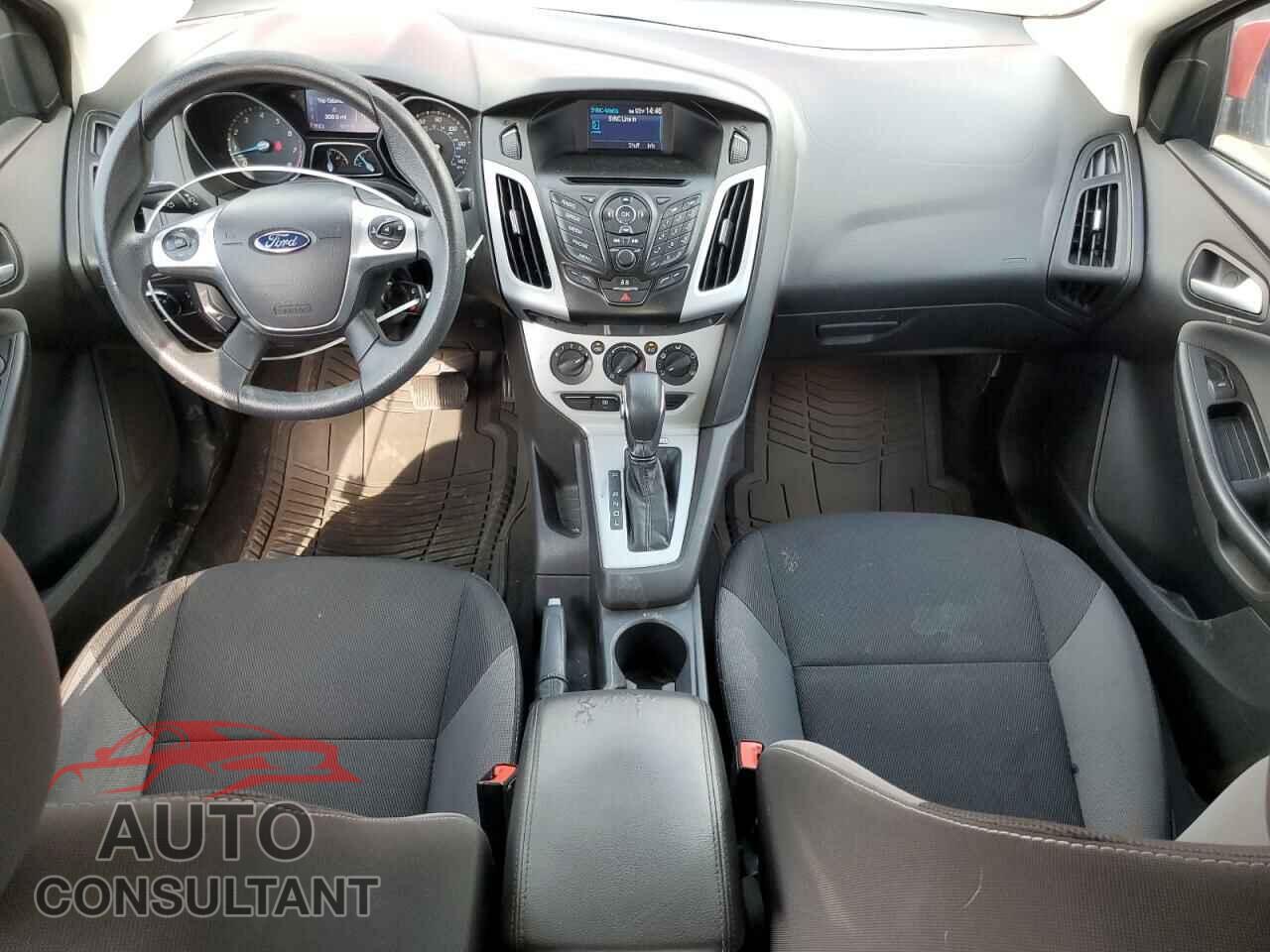 FORD FOCUS 2014 - 1FADP3F28EL117523