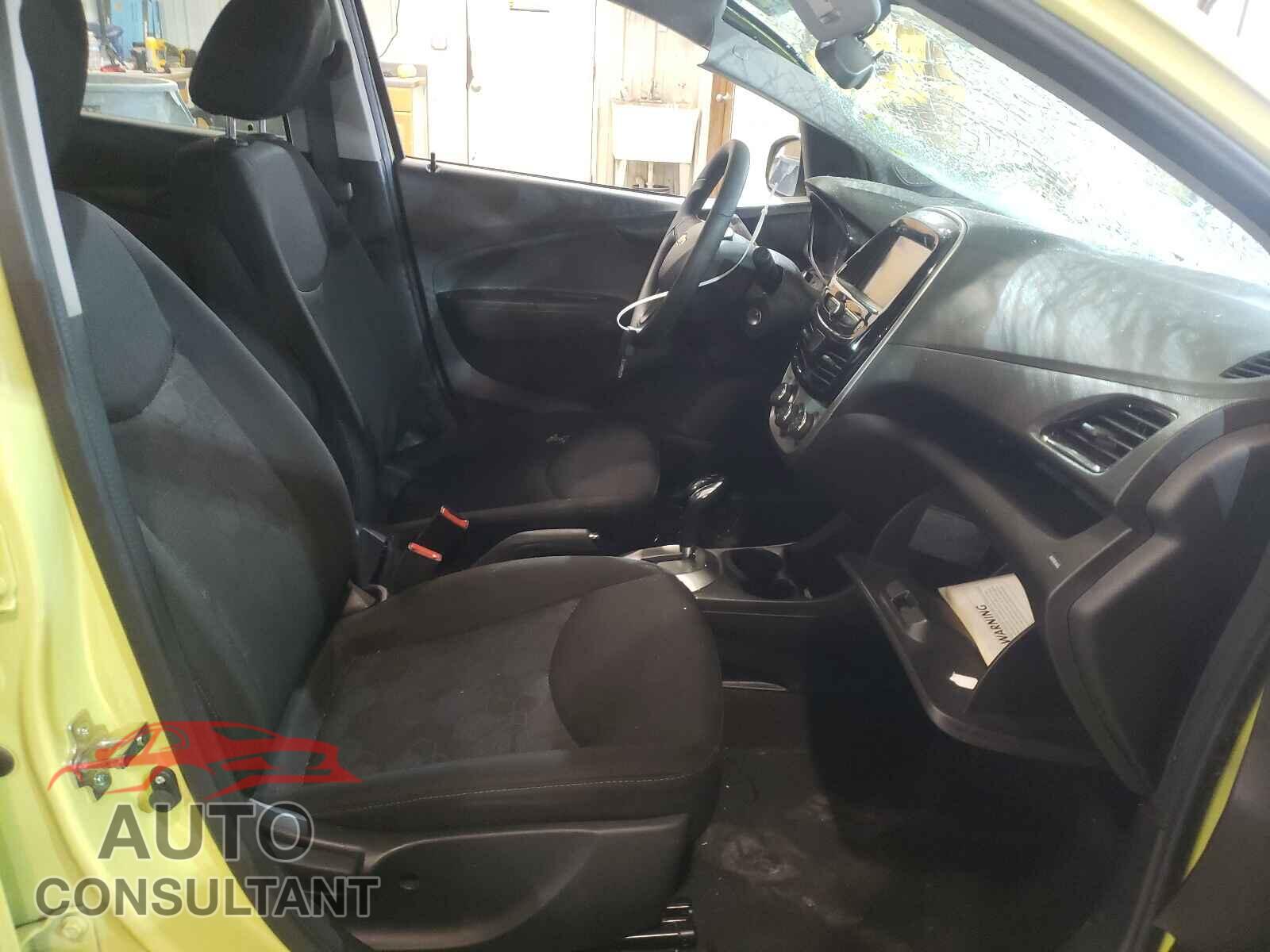 CHEVROLET SPARK 2018 - KL8CB6SAXJC443670