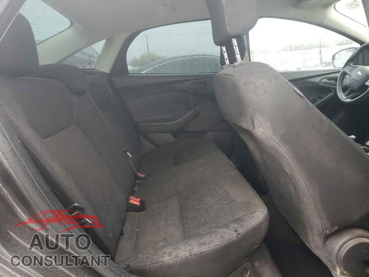 FORD FOCUS 2016 - 1FADP3E20GL200867