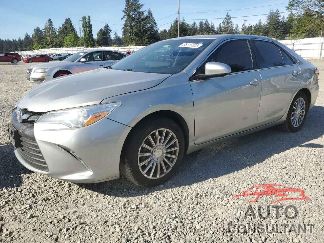 TOYOTA CAMRY 2016 - 4T4BF1FK2GR566106