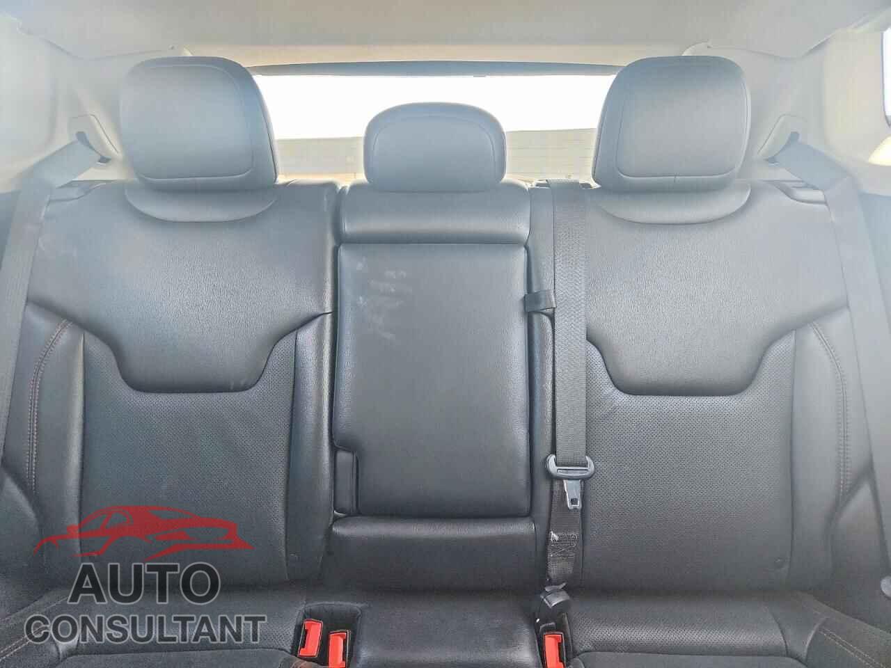 JEEP COMPASS 2021 - 3C4NJDCBXMT555585