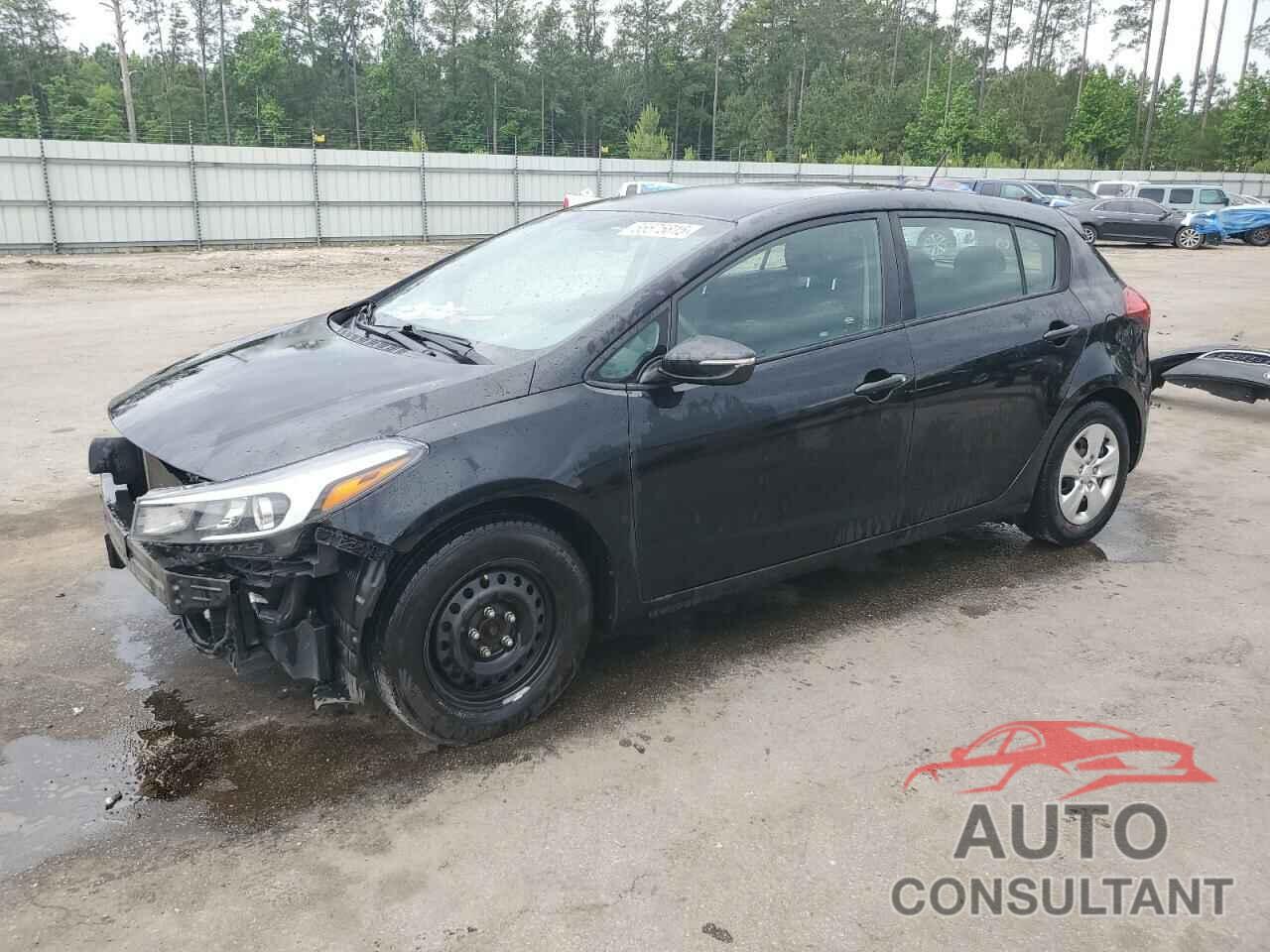 KIA FORTE 2017 - KNAFK5A85H5687381