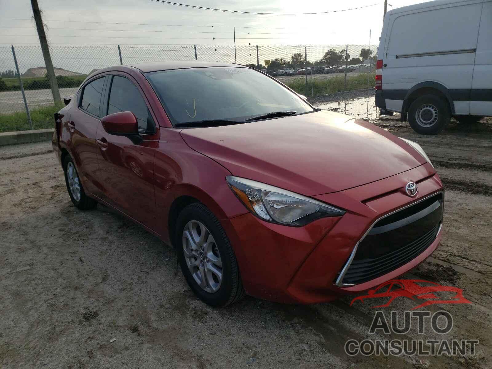 TOYOTA YARIS 2017 - 3MYDLBYV6HY168006