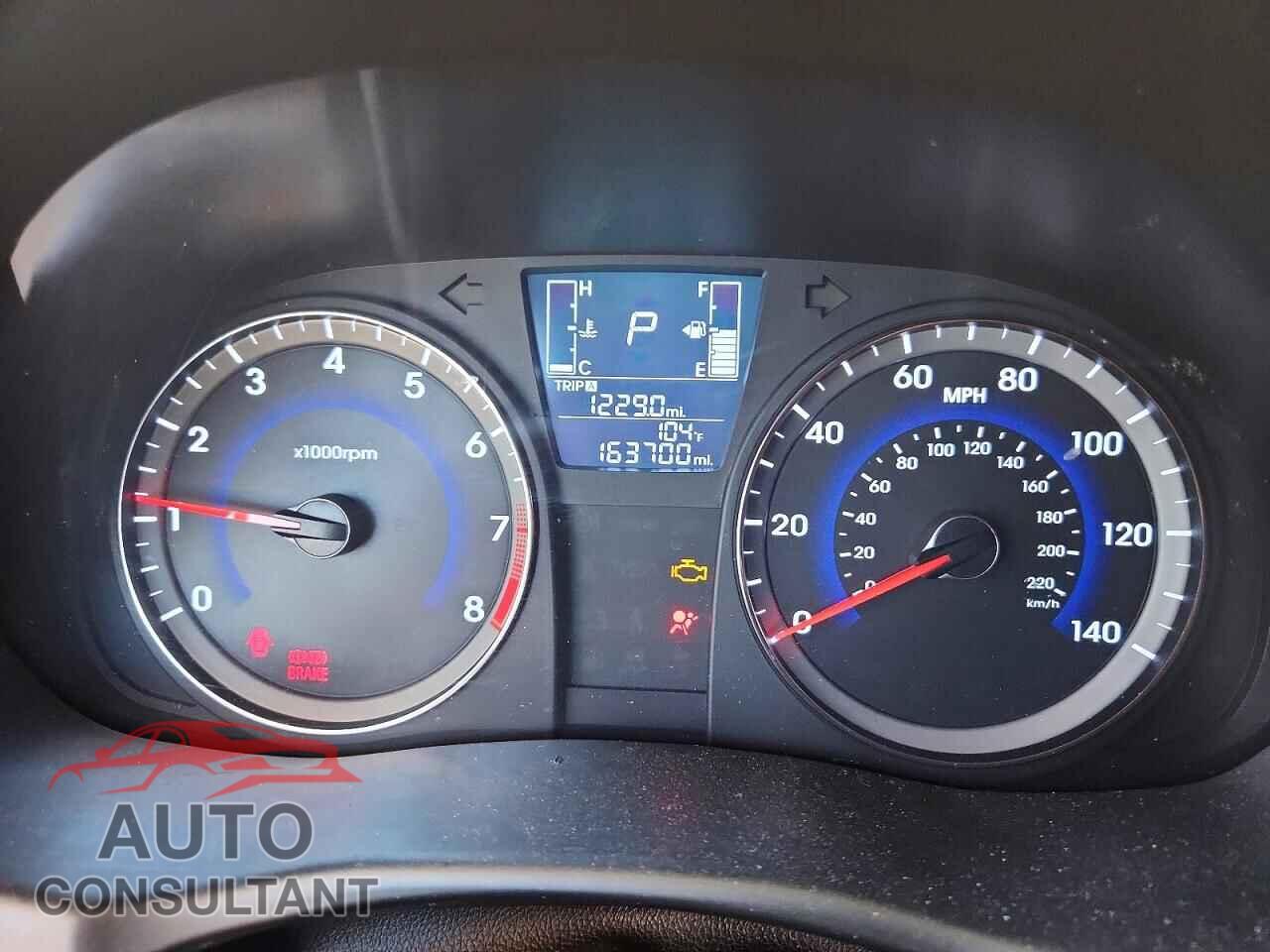 HYUNDAI ACCENT 2016 - KMHCT5AE2GU289974