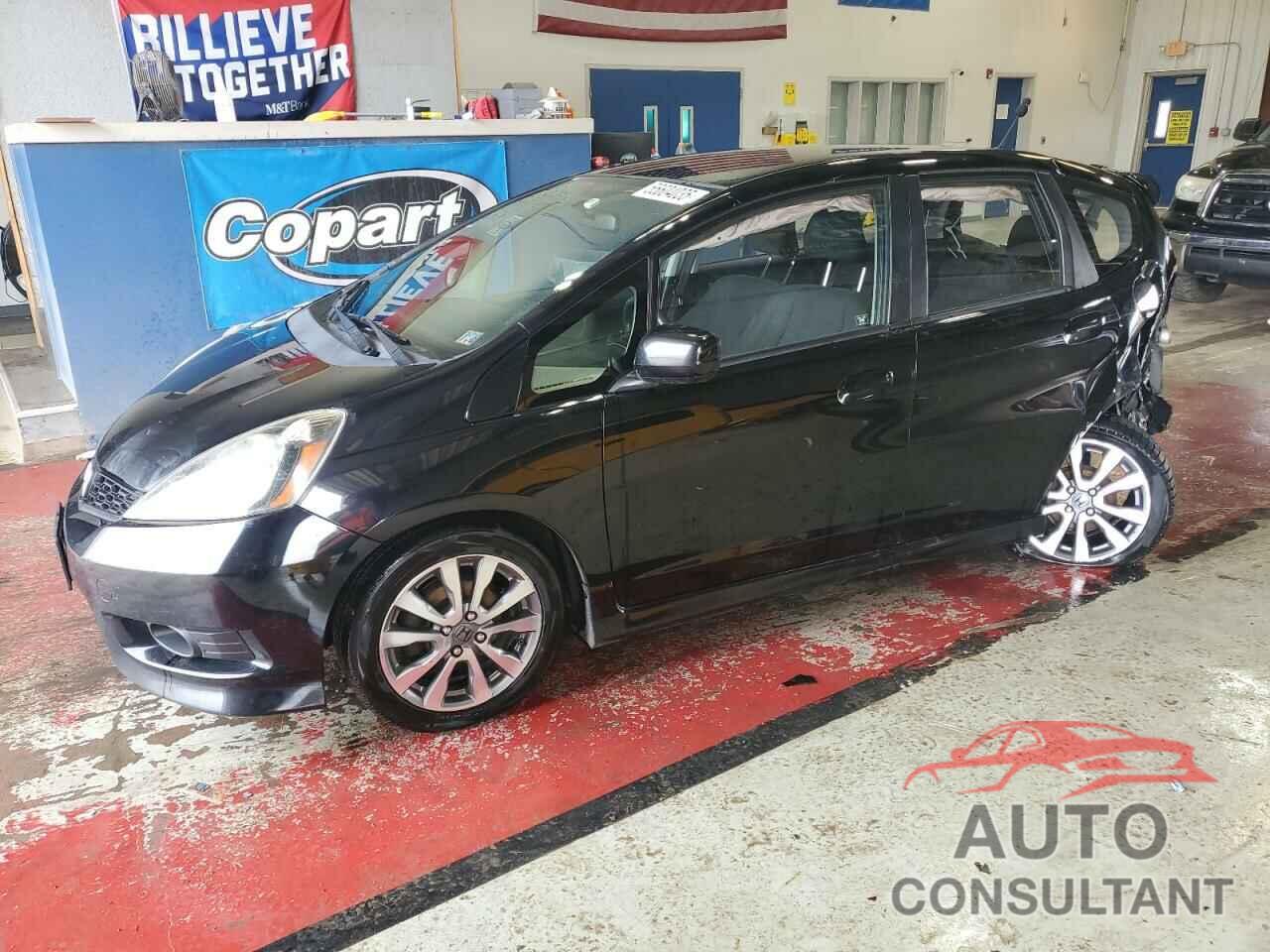 HONDA FIT 2013 - JHMGE8H58DC026735