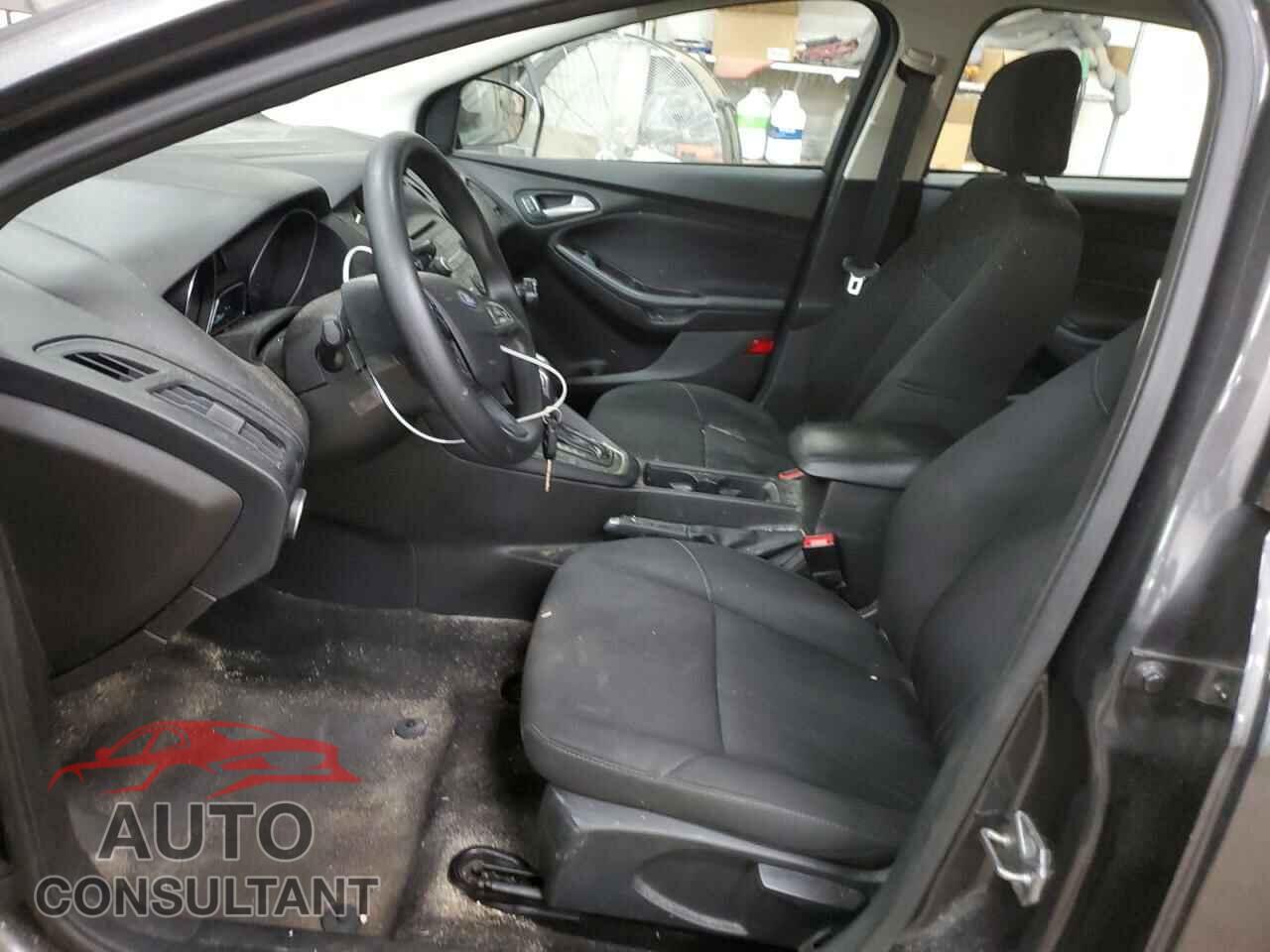 FORD FOCUS 2016 - 1FADP3F20GL305441