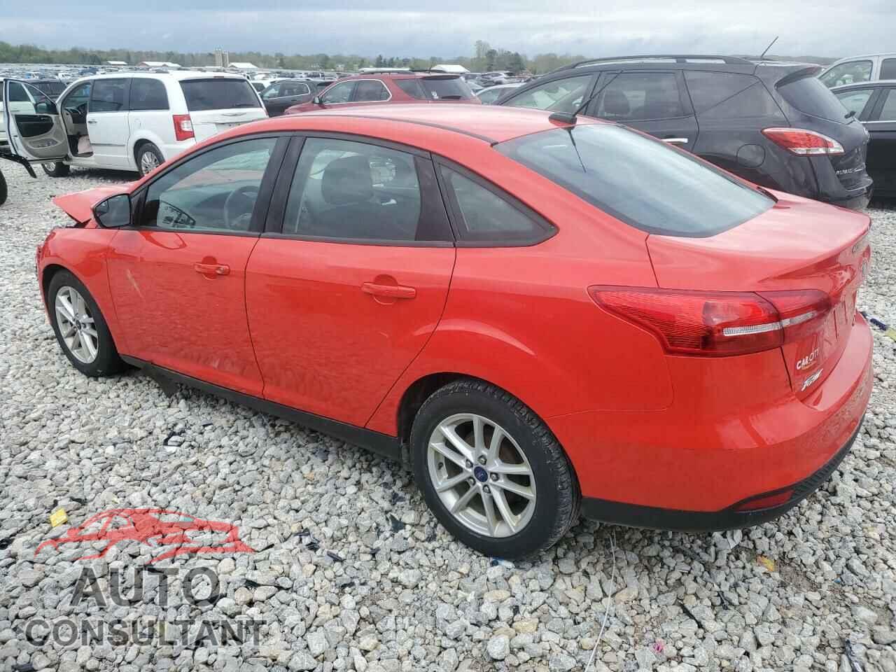 FORD FOCUS 2015 - 1FADP3F21FL270570