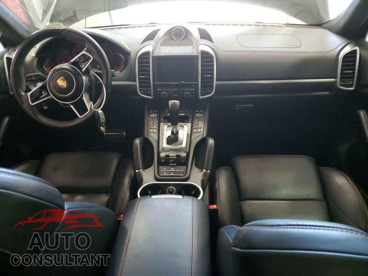 PORSCHE CAYENNE 2016 - WP1AC2A27GLA88351