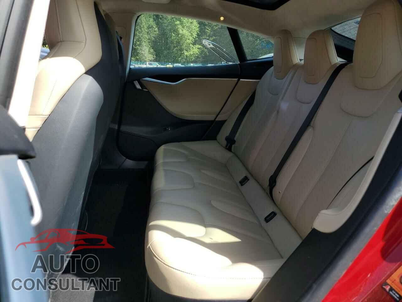 TESLA MODEL S 2015 - 5YJSA1E23FF106734
