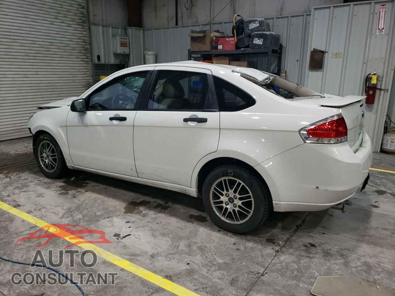 FORD FOCUS 2010 - 1FAHP3FN7AW276571
