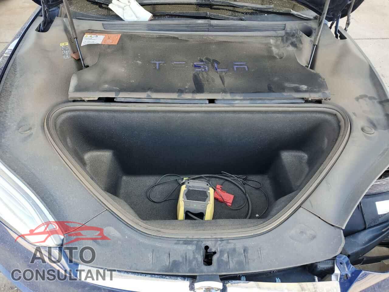 TESLA MODEL S 2017 - 5YJSA1E28HF215628