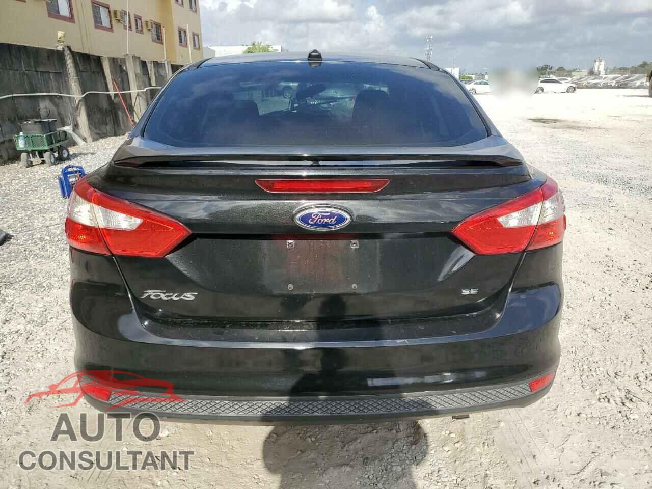 FORD FOCUS 2013 - 1FADP3F23DL333178