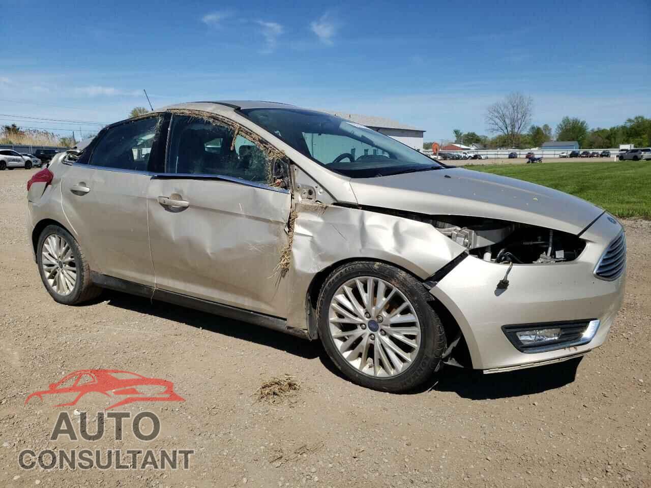 FORD FOCUS 2017 - 1FADP3N27HL220177