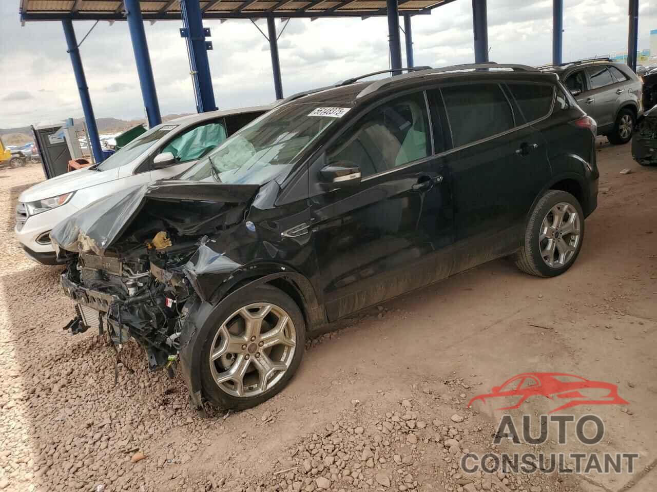 FORD ESCAPE 2017 - 1FMCU0J92HUB02852