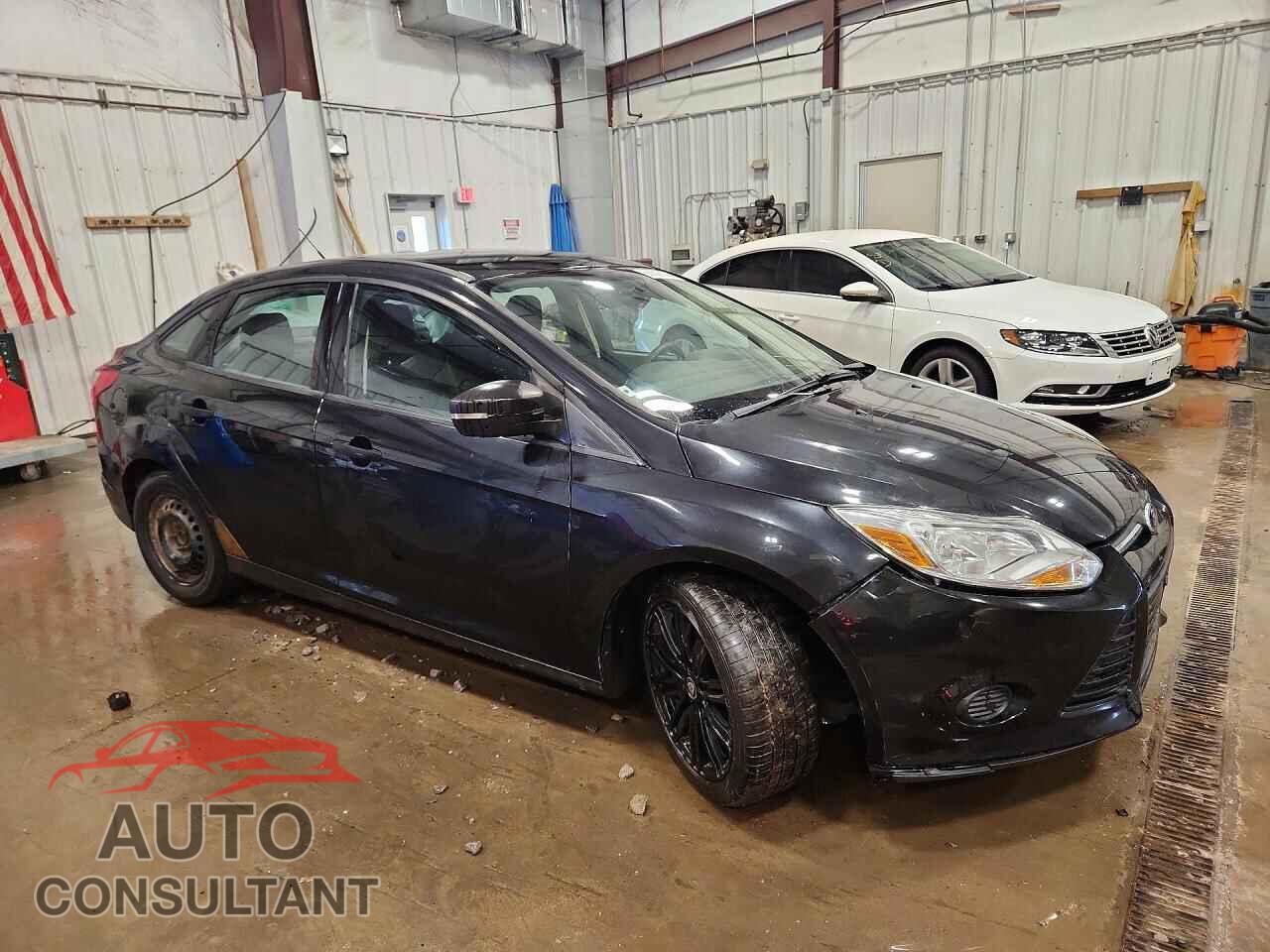 FORD FOCUS 2014 - 1FADP3E25EL391120