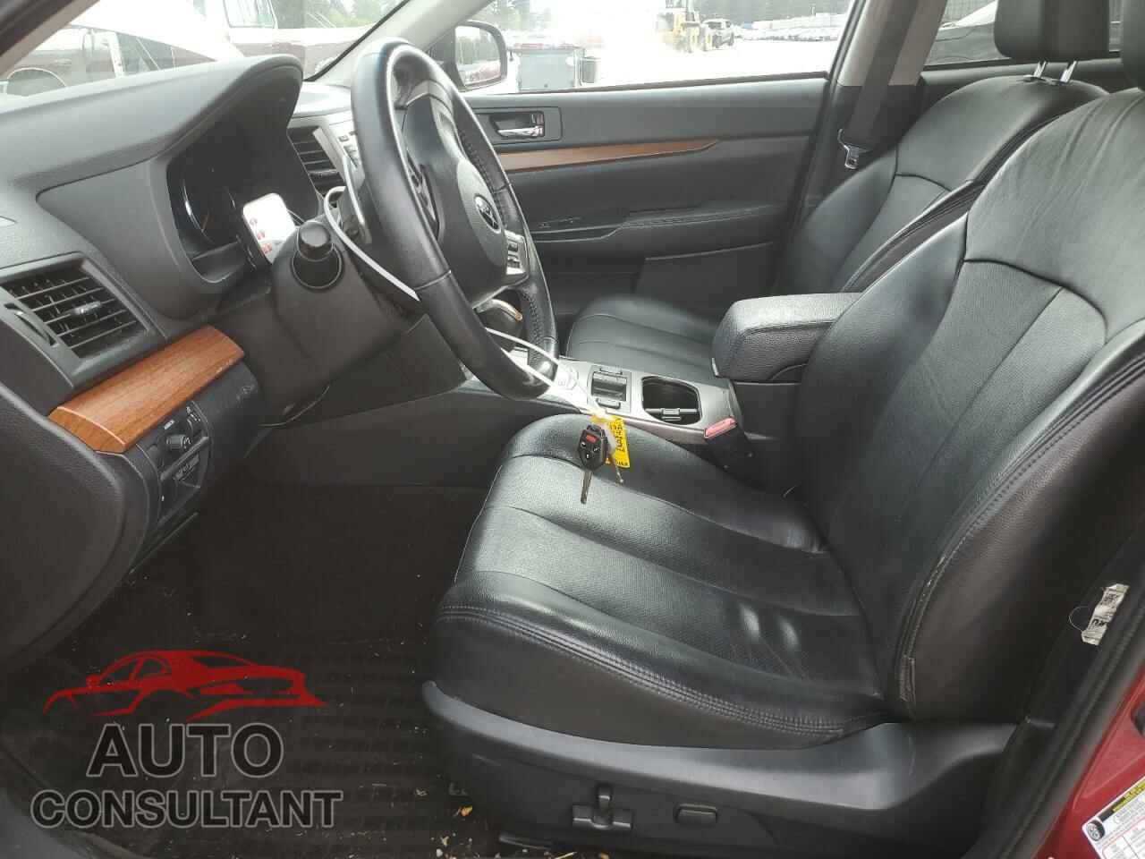 SUBARU OUTBACK 2014 - 4S4BRBLC8E3318255