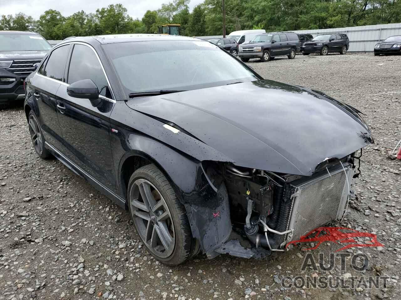 AUDI A3 2018 - WAUJ8GFF6J1043641