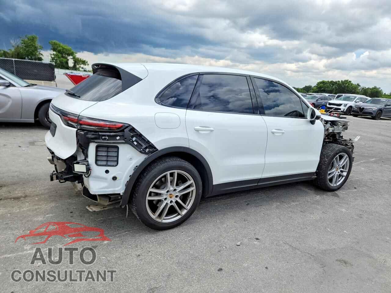 PORSCHE CAYENNE 2021 - WP1AA2AY0MDA04869