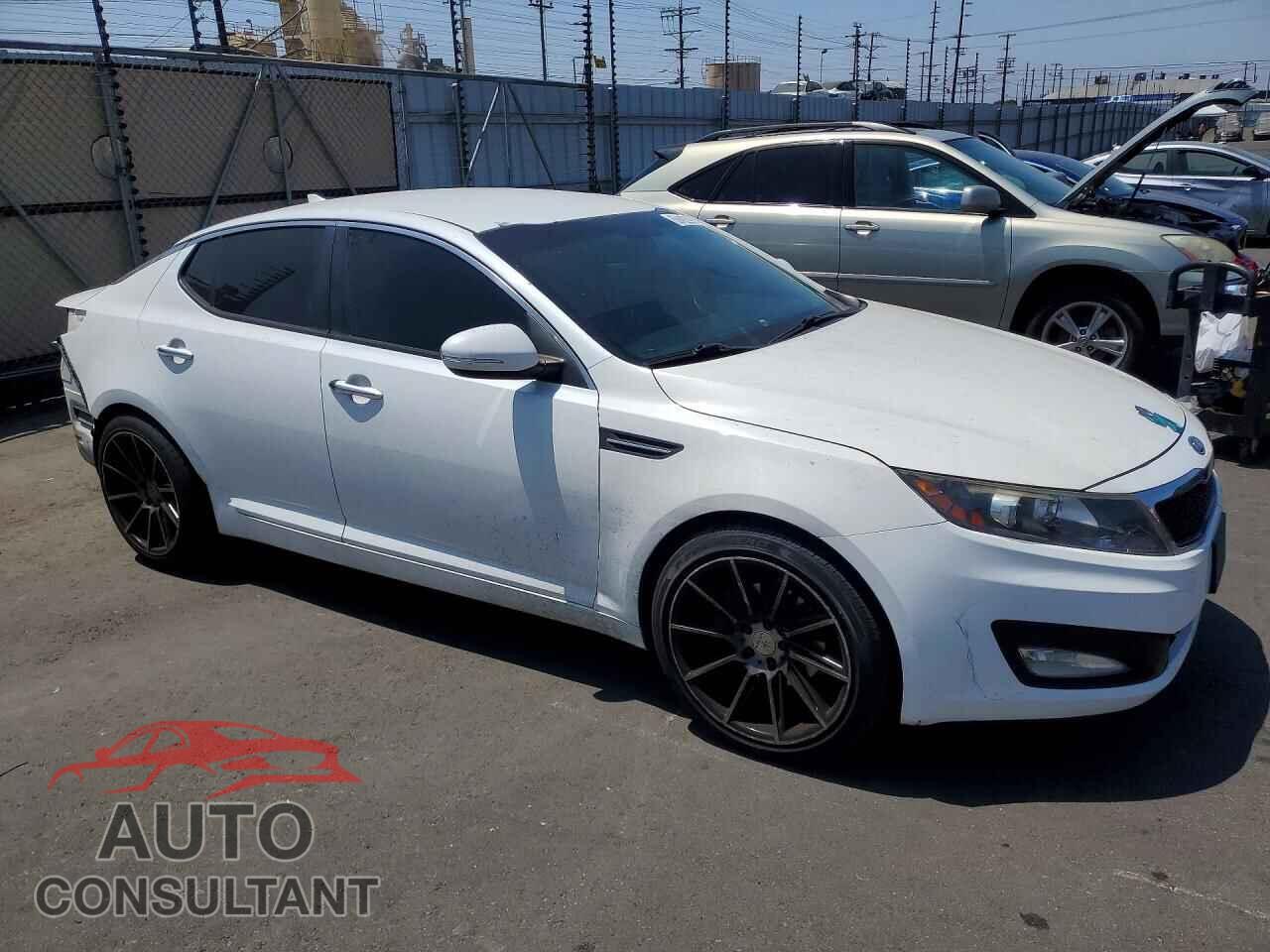 KIA OPTIMA 2012 - 5XXGM4A77CG022232